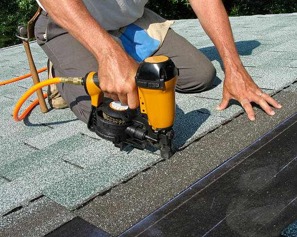 Best Local Roofing Companies  in El Dorado, KS